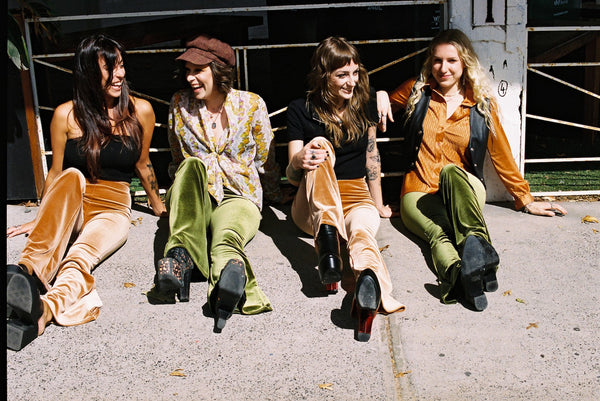 コッパーバーントオレンジプレーンベルベットフレア